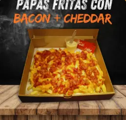 Papas Fritas con Cheddar + Bacon